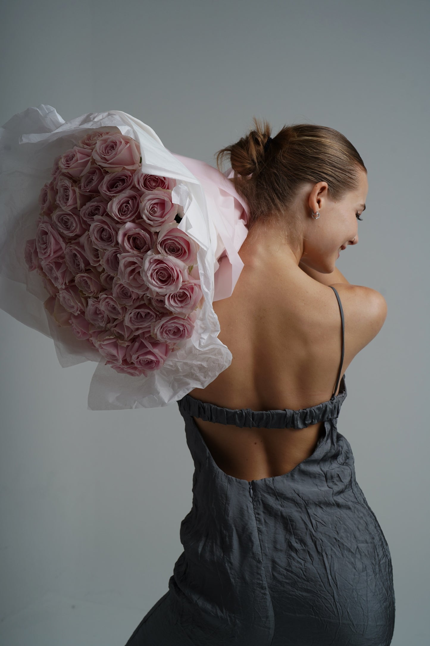 MONO ROSES
