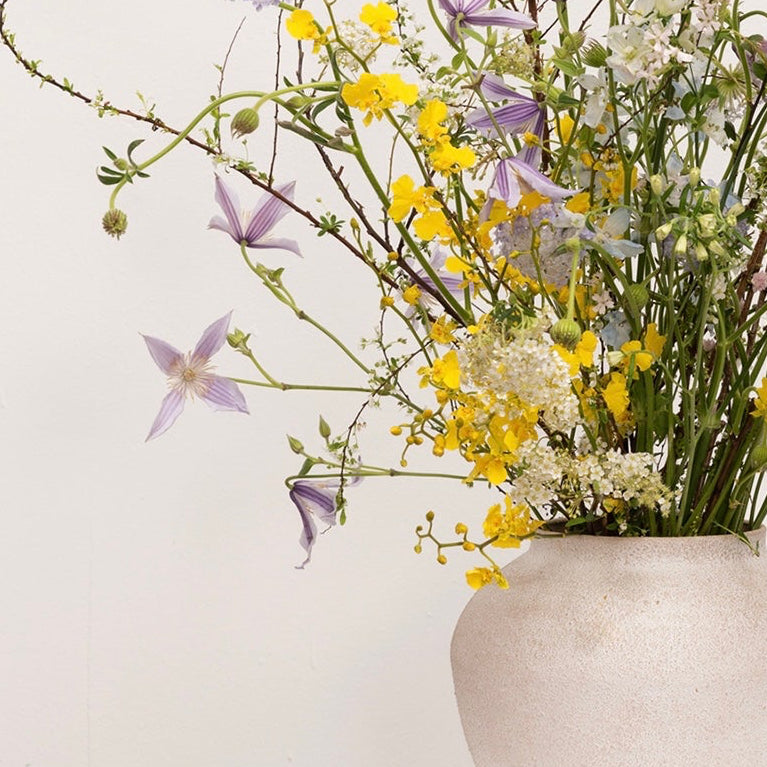 SPRING’S FIRST WHISPER/ 春风初语