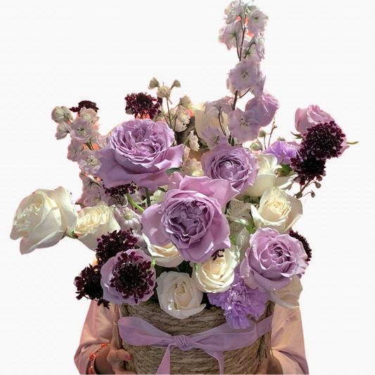 SIGNATURE ROSE BASKET